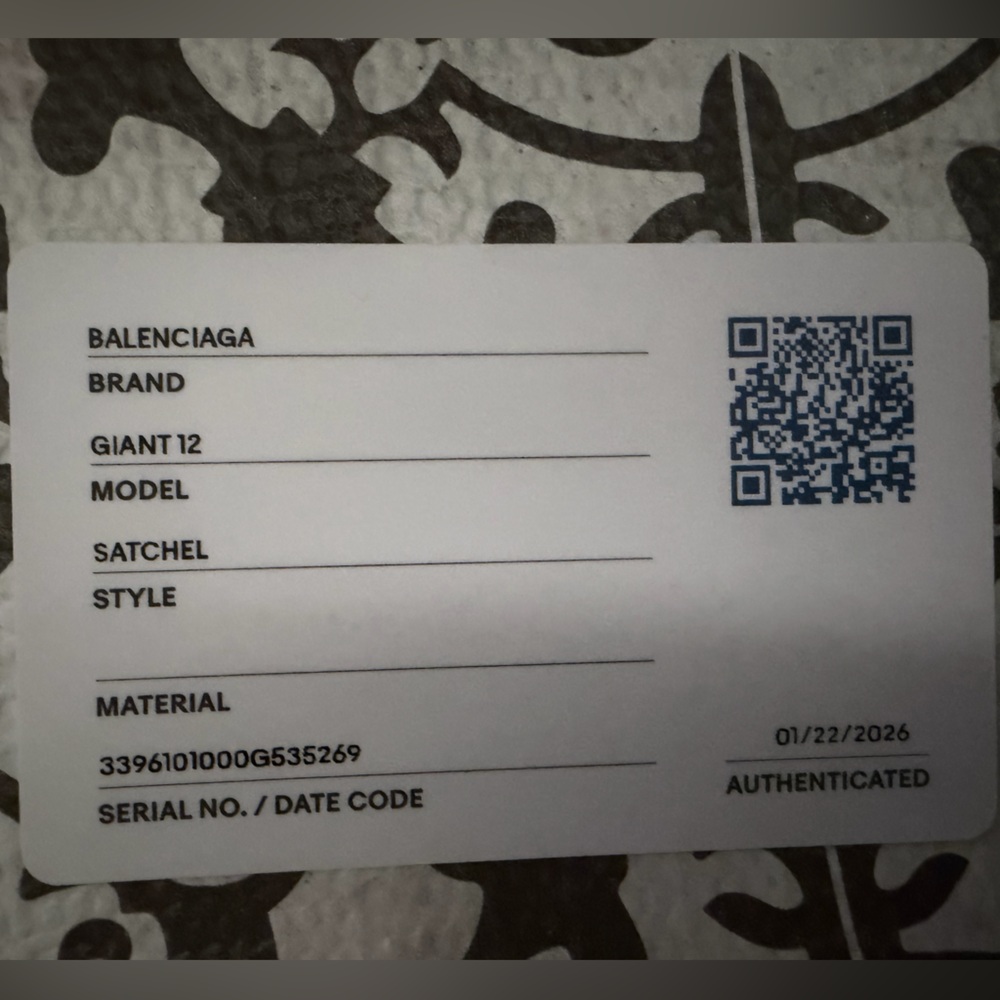 PRE LOVED Balenciaga Leather Top Handle Medium Leather Giant 12 City Bag - Picture 16 of 16